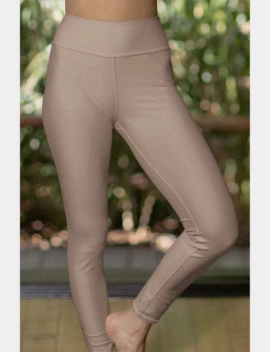 Sandstone Glow Stretch Leggings